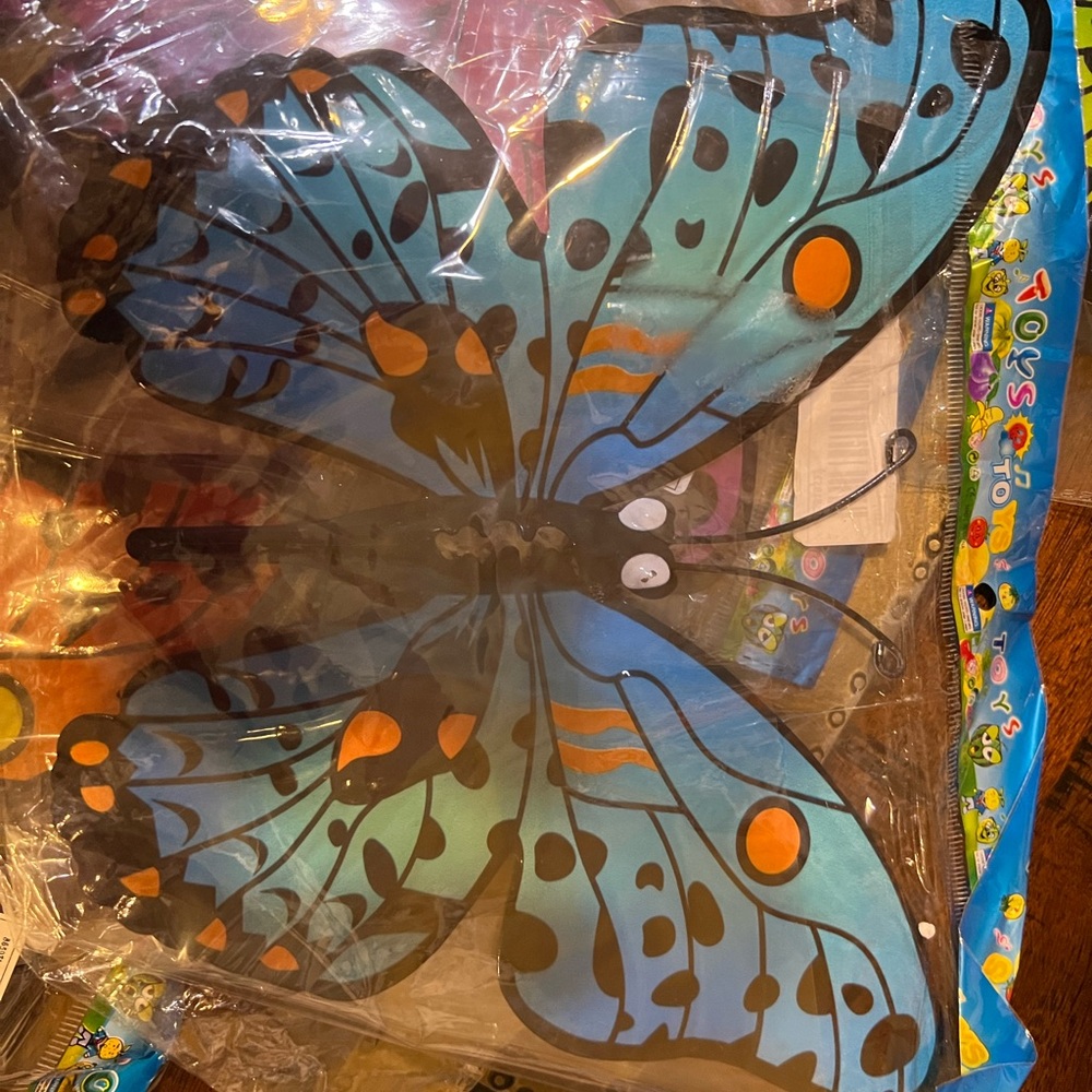 Butterfly decor - Picture 3 of 9